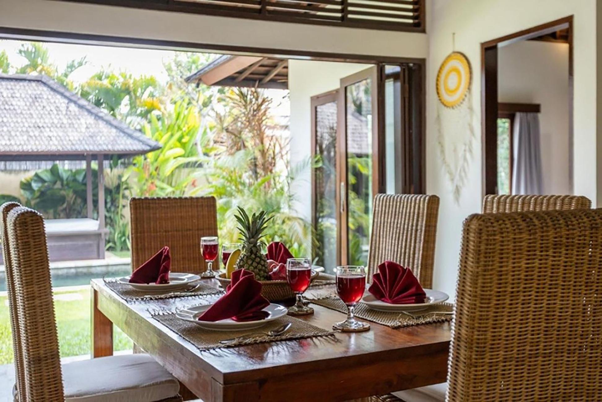 Villa Tiga Mangga Seminyak Exteriör bild