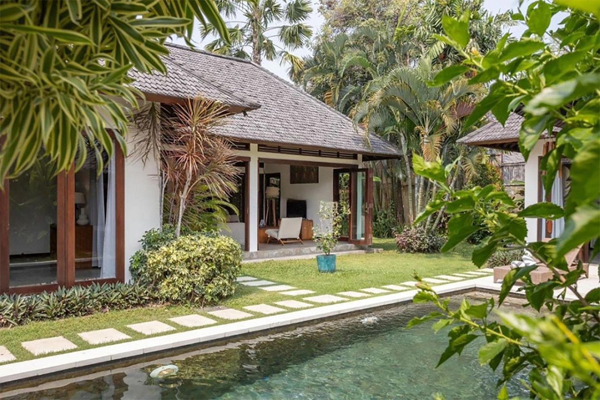 Villa Tiga Mangga Seminyak Exteriör bild
